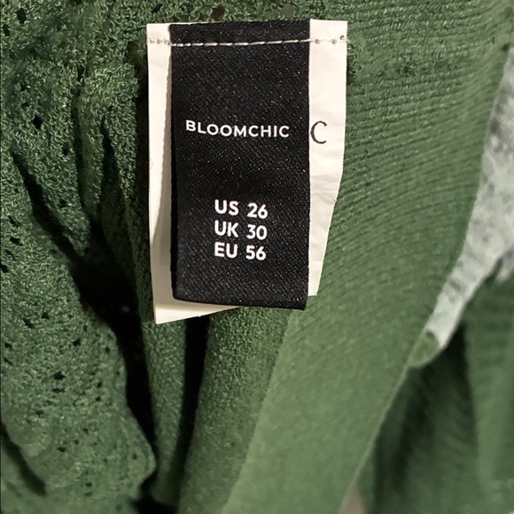 Bloomchic Color Block Sweater - Picture 5 of 8